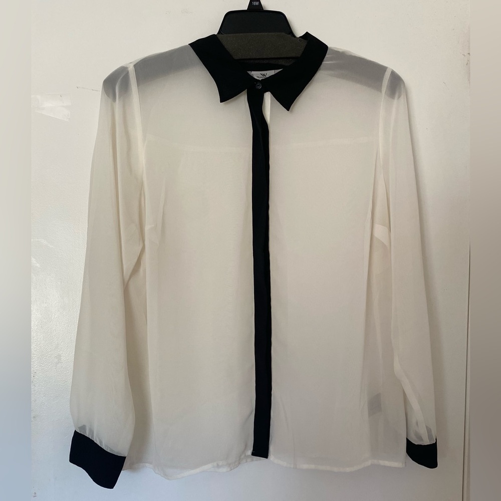 Worthington Black and White Blouse